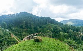 Bed And Breakfast Hobbit Hole Hideaway À